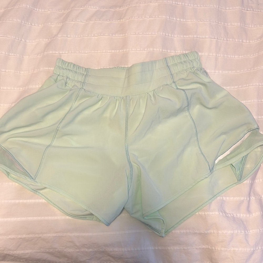 Lululemon Athletica Green Athletic Shorts Relaxed Fit